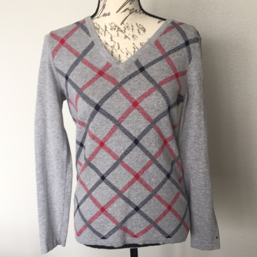 Tommy Hilfiger sweater